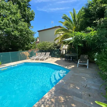 1923 Private Pool Biarritz