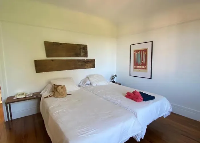 1923 Private Pool Biarritz