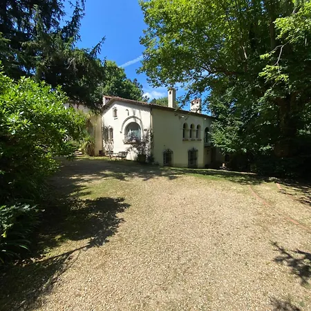 1923 Private Pool 比亚里茨