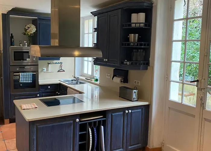 1923 Private Pool * 比亚里茨